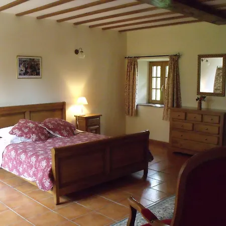 Couette-café La Beauconniere 3*