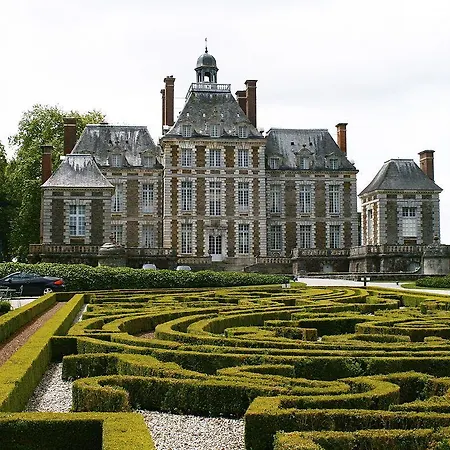 Couette-café La Beauconniere 3*