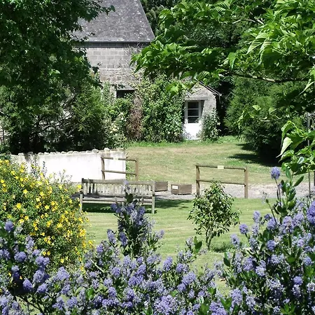 Couette-café La Beauconniere 3*